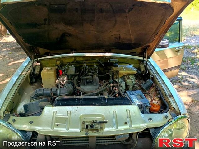 ГАЗ Волга, объемом двигателя 2.3 л и пробегом 141 тыс. км за 990 $, фото 1 на Automoto.ua