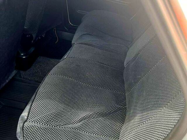 ГАЗ Волга, объемом двигателя 2.3 л и пробегом 103 тыс. км за 2200 $, фото 5 на Automoto.ua