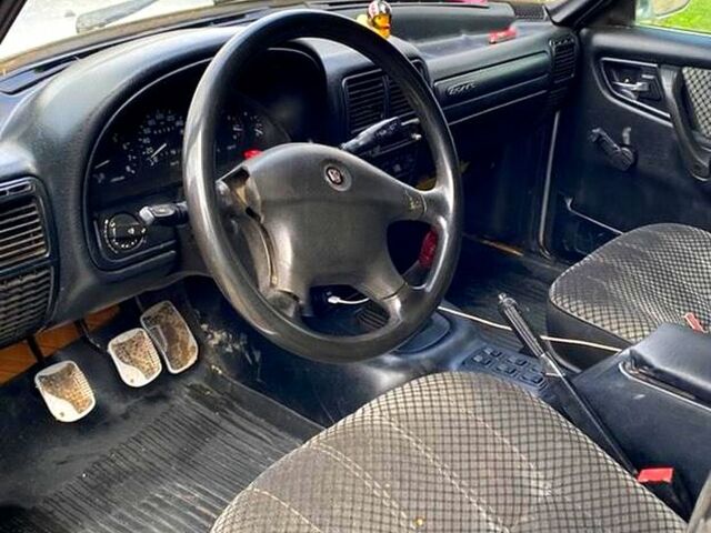ГАЗ Волга, объемом двигателя 2.4 л и пробегом 258 тыс. км за 600 $, фото 3 на Automoto.ua