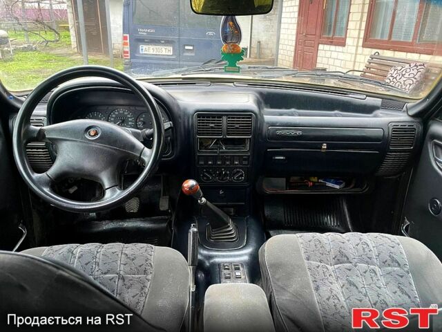 ГАЗ Волга, объемом двигателя 2.4 л и пробегом 0 тыс. км за 2000 $, фото 5 на Automoto.ua