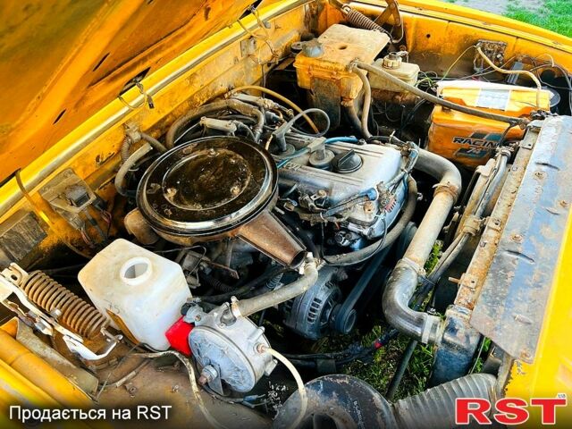 Желтый ГАЗ Волга, объемом двигателя 2.3 л и пробегом 258 тыс. км за 770 $, фото 1 на Automoto.ua