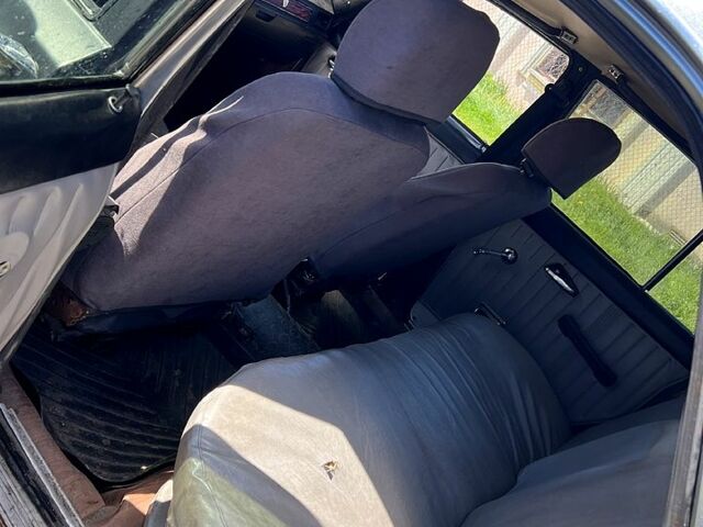 Сірий ГАЗ Волга, об'ємом двигуна 2.4 л та пробігом 0 тис. км за 800 $, фото 4 на Automoto.ua