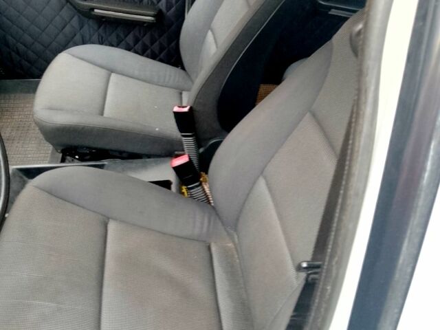 Серый ГАЗ Волга, объемом двигателя 2.4 л и пробегом 150 тыс. км за 1200 $, фото 7 на Automoto.ua