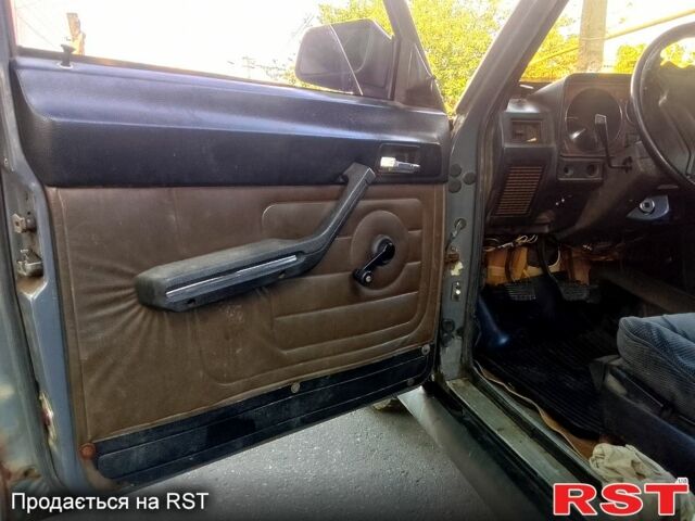 Сірий ГАЗ Волга, об'ємом двигуна 2.5 л та пробігом 111 тис. км за 700 $, фото 13 на Automoto.ua