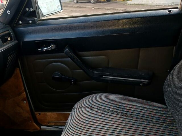 Сірий ГАЗ Волга, об'ємом двигуна 2.4 л та пробігом 119 тис. км за 1800 $, фото 12 на Automoto.ua