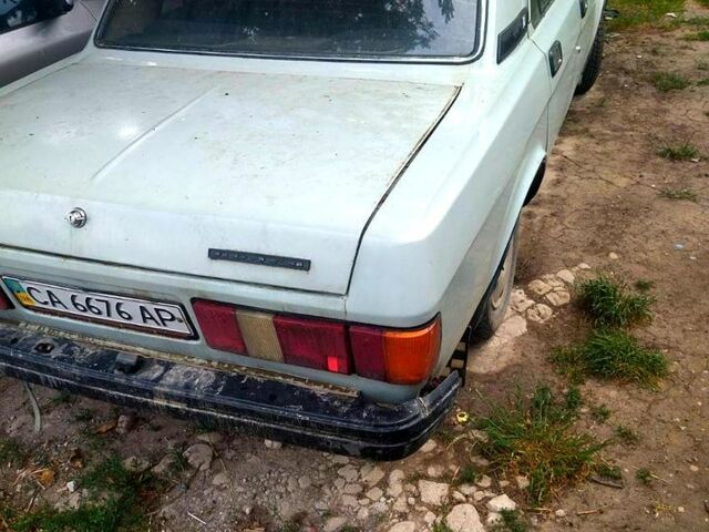 Сірий ГАЗ Волга, об'ємом двигуна 2.4 л та пробігом 87 тис. км за 1000 $, фото 6 на Automoto.ua