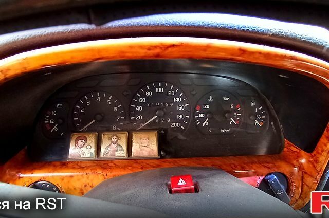 Серый ГАЗ Волга, объемом двигателя 2.3 л и пробегом 210 тыс. км за 1320 $, фото 2 на Automoto.ua