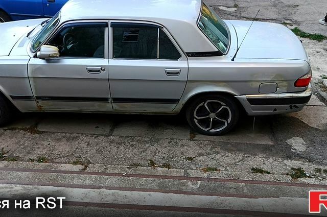 Серый ГАЗ Волга, объемом двигателя 2.3 л и пробегом 101 тыс. км за 1750 $, фото 2 на Automoto.ua