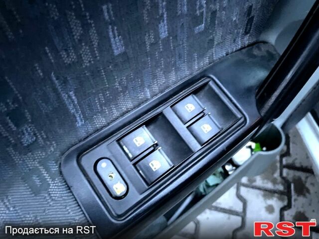Сірий ГАЗ Волга, об'ємом двигуна 2.3 л та пробігом 188 тис. км за 1600 $, фото 5 на Automoto.ua