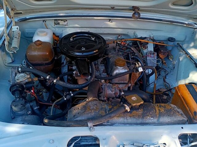 Серый ГАЗ Волга, объемом двигателя 2.4 л и пробегом 55 тыс. км за 2200 $, фото 4 на Automoto.ua