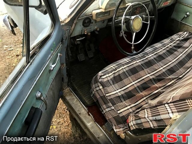 Синий ГАЗ Волга, объемом двигателя 2.5 л и пробегом 50 тыс. км за 1000 $, фото 2 на Automoto.ua