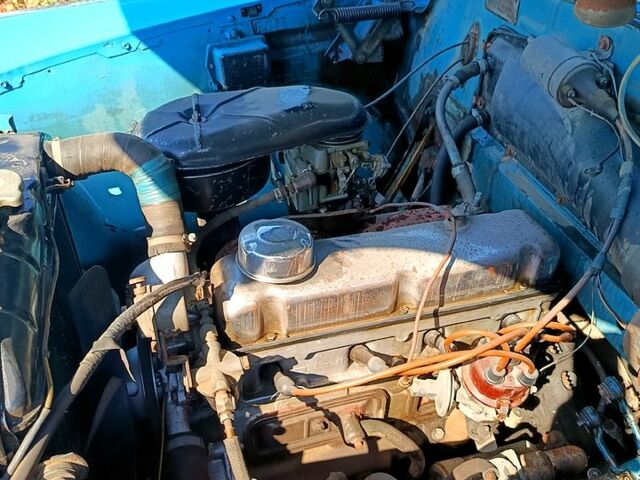 Синий ГАЗ Волга, объемом двигателя 2.4 л и пробегом 0 тыс. км за 3000 $, фото 4 на Automoto.ua