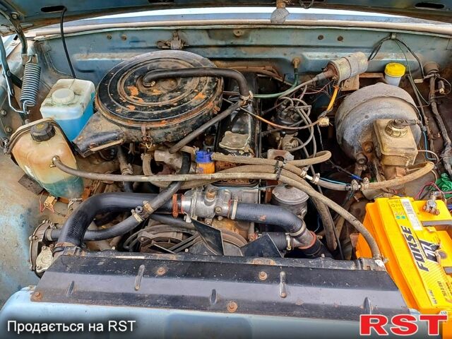 Синий ГАЗ Волга, объемом двигателя 2.4 л и пробегом 195 тыс. км за 1350 $, фото 2 на Automoto.ua