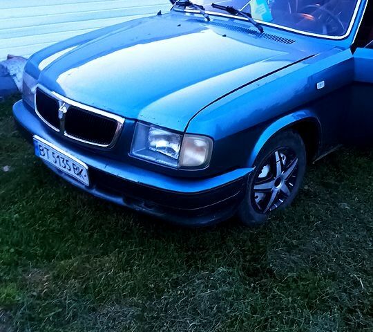 Синий ГАЗ Волга, объемом двигателя 2.3 л и пробегом 195 тыс. км за 1600 $, фото 2 на Automoto.ua