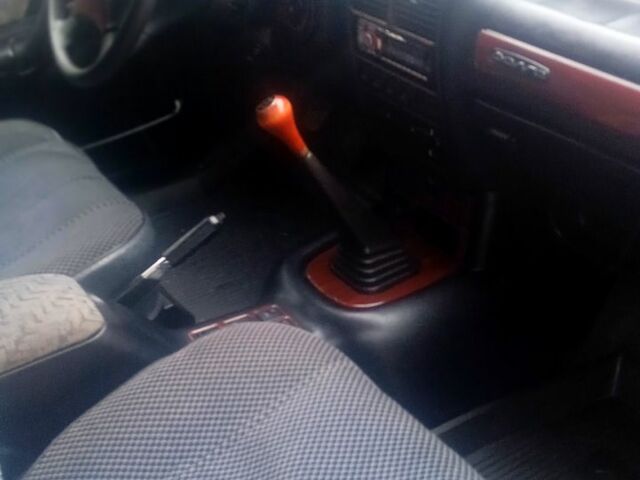 Зелений ГАЗ Волга, об'ємом двигуна 2.3 л та пробігом 39 тис. км за 3250 $, фото 4 на Automoto.ua