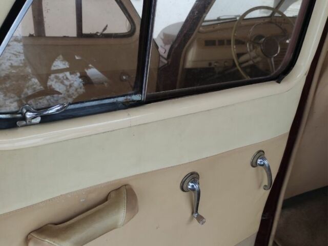 Красный ГАЗ M-20 Победа, объемом двигателя 2.1 л и пробегом 3 тыс. км за 8700 $, фото 6 на Automoto.ua