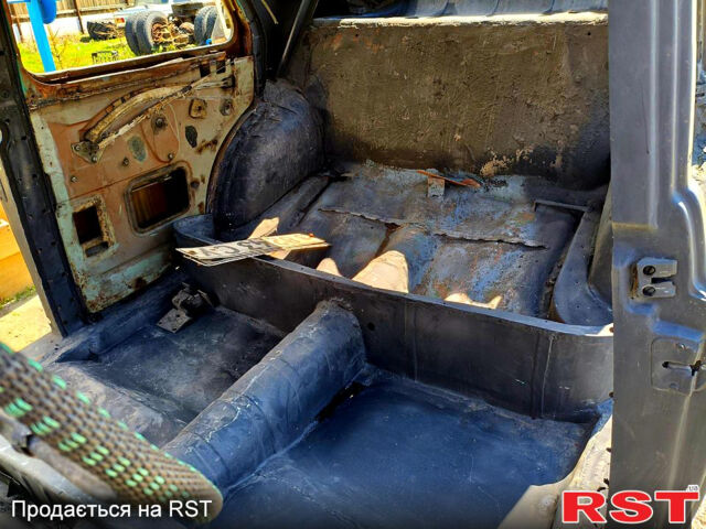 ГАЗ M-20 Победа, объемом двигателя 2.5 л и пробегом 2 тыс. км за 2700 $, фото 11 на Automoto.ua