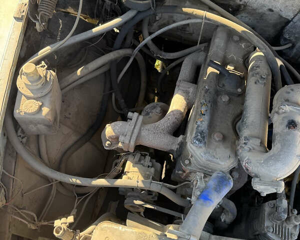 Зеленый ГАЗ САЗ 3507, объемом двигателя 4.75 л и пробегом 100 тыс. км за 8000 $, фото 5 на Automoto.ua