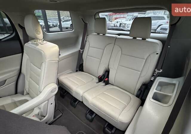 ДжіЕмСі Acadia 2016 у Києві на Automoto.ua Білий ДжіЕмСі Acadia, об'ємом двигуна 3.65 л та пробігом 159 тис. км за 20500 $, фото 31 на Automoto.ua