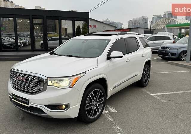 ДжіЕмСі Acadia 2016 у Києві на Automoto.ua Білий ДжіЕмСі Acadia, об'ємом двигуна 3.65 л та пробігом 159 тис. км за 20500 $, фото 53 на Automoto.ua
