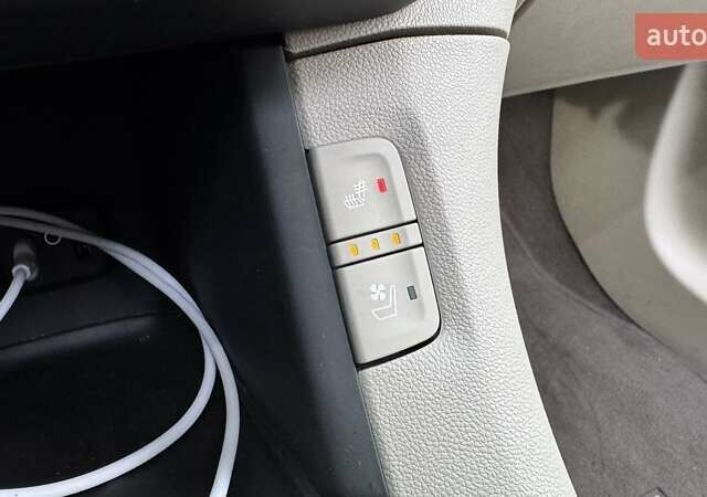 ДжіЕмСі Acadia 2016 у Києві на Automoto.ua Білий ДжіЕмСі Acadia, об'ємом двигуна 3.65 л та пробігом 159 тис. км за 20500 $, фото 46 на Automoto.ua