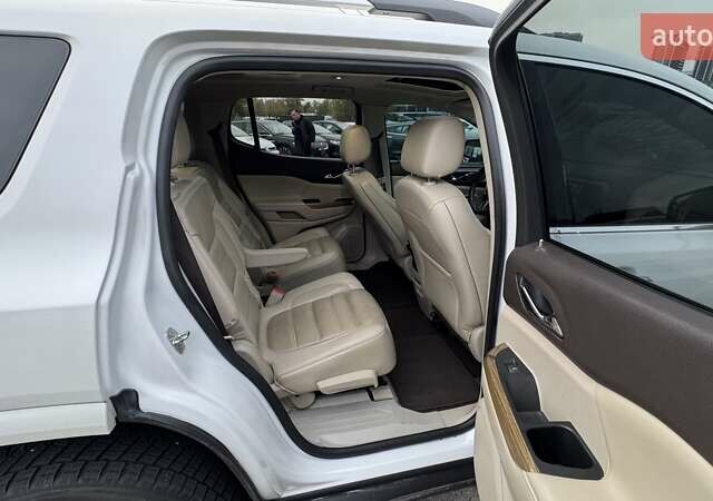 ДжіЕмСі Acadia 2016 у Києві на Automoto.ua Білий ДжіЕмСі Acadia, об'ємом двигуна 3.65 л та пробігом 159 тис. км за 20500 $, фото 34 на Automoto.ua