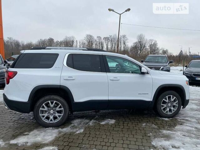 Білий ДжіЕмСі Acadia, об'ємом двигуна 2 л та пробігом 19 тис. км за 29900 $, фото 10 на Automoto.ua