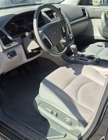 Чорний ДжіЕмСі Acadia, об'ємом двигуна 3.56 л та пробігом 216 тис. км за 15000 $, фото 10 на Automoto.ua