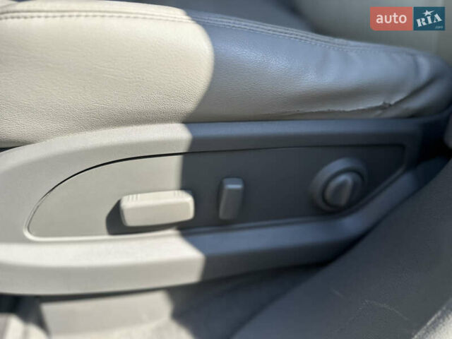 Чорний ДжіЕмСі Acadia, об'ємом двигуна 3.65 л та пробігом 202 тис. км за 17800 $, фото 18 на Automoto.ua