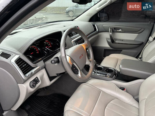 Чорний ДжіЕмСі Acadia, об'ємом двигуна 3.65 л та пробігом 187 тис. км за 13500 $, фото 15 на Automoto.ua