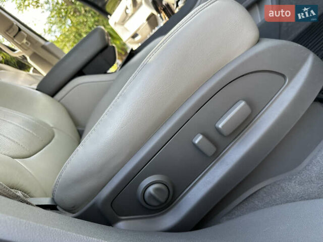 Чорний ДжіЕмСі Acadia, об'ємом двигуна 3.65 л та пробігом 202 тис. км за 17800 $, фото 7 на Automoto.ua