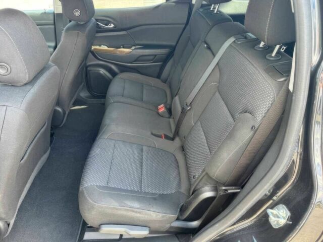 Чорний ДжіЕмСі Acadia, об'ємом двигуна 2 л та пробігом 30 тис. км за 15300 $, фото 11 на Automoto.ua