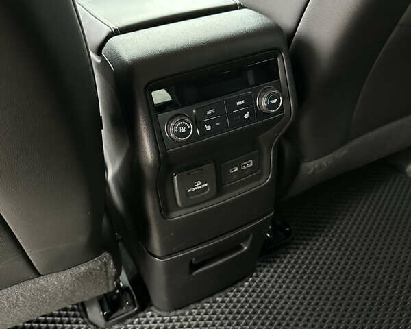 Черный ДжиЭмСи Акадия, объемом двигателя 3.65 л и пробегом 76 тыс. км за 25000 $, фото 7 на Automoto.ua