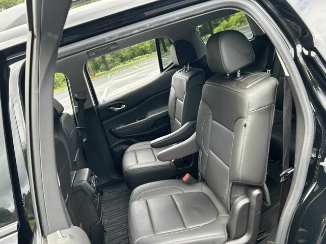 Чорний ДжіЕмСі Acadia, об'ємом двигуна 2 л та пробігом 17 тис. км за 19200 $, фото 10 на Automoto.ua