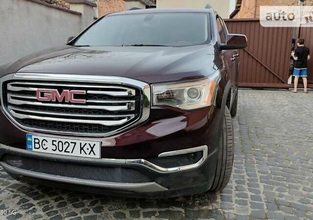 Червоний ДжіЕмСі Acadia, об'ємом двигуна 2.46 л та пробігом 42 тис. км за 19000 $, фото 4 на Automoto.ua