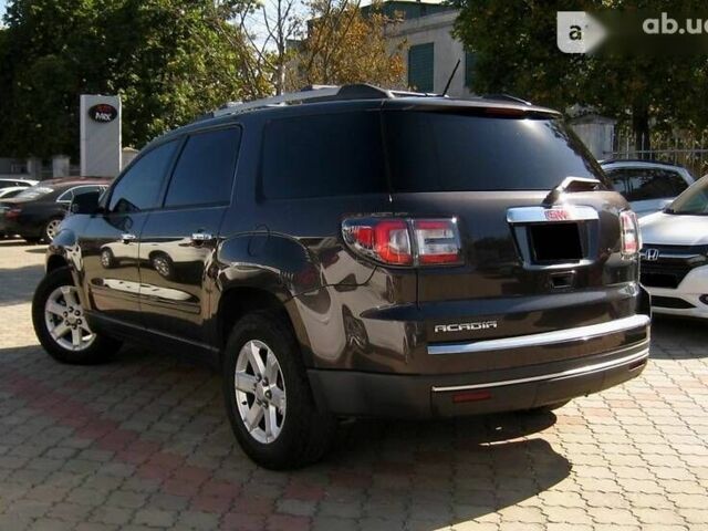 ДжиЭмСи Акадия, объемом двигателя 3.6 л и пробегом 130 тыс. км за 15000 $, фото 5 на Automoto.ua