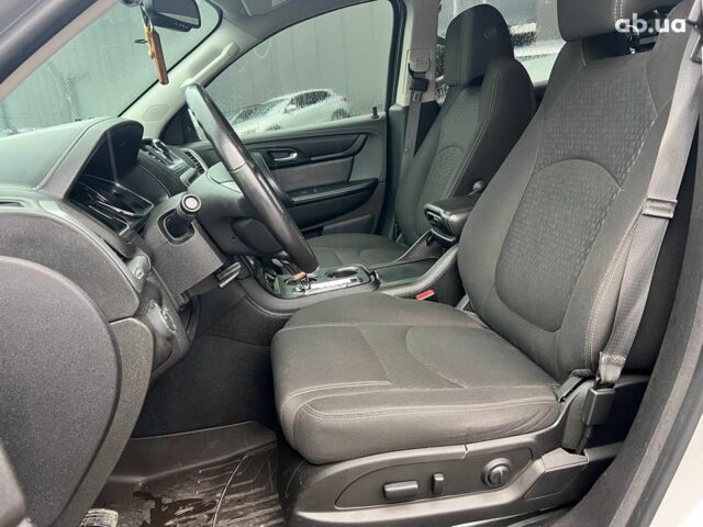 Серый ДжиЭмСи Акадия, объемом двигателя 3.6 л и пробегом 88 тыс. км за 16440 $, фото 16 на Automoto.ua