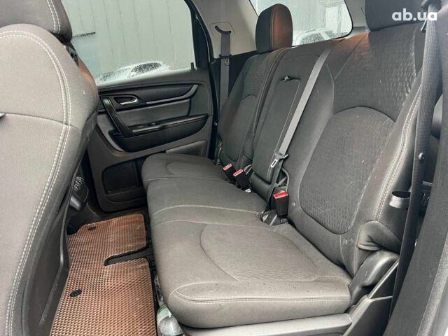 Серый ДжиЭмСи Акадия, объемом двигателя 3.6 л и пробегом 88 тыс. км за 16440 $, фото 32 на Automoto.ua