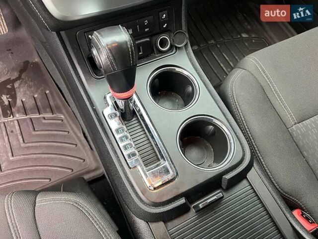 Серый ДжиЭмСи Акадия, объемом двигателя 3.6 л и пробегом 88 тыс. км за 16440 $, фото 27 на Automoto.ua