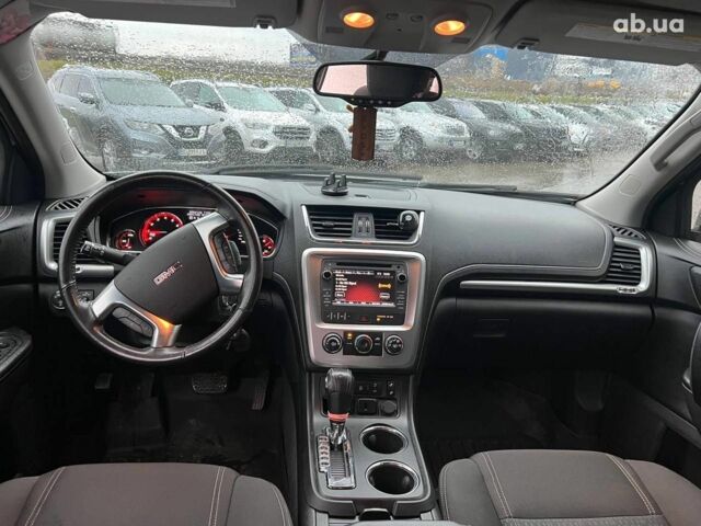 Серый ДжиЭмСи Акадия, объемом двигателя 3.6 л и пробегом 88 тыс. км за 16440 $, фото 34 на Automoto.ua