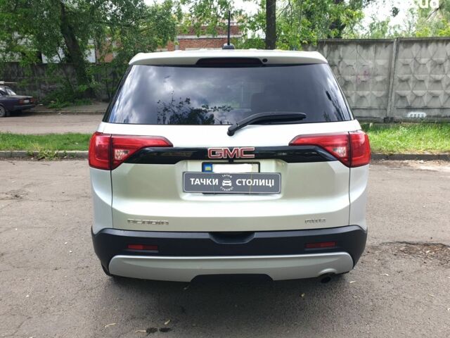 Сірий ДжіЕмСі Acadia, об'ємом двигуна 0 л та пробігом 135 тис. км за 17500 $, фото 4 на Automoto.ua