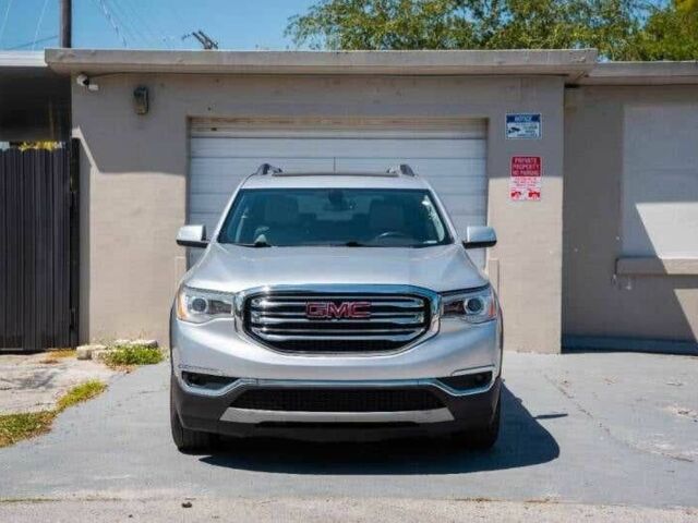 Сірий ДжіЕмСі Acadia, об'ємом двигуна 3.6 л та пробігом 43 тис. км за 3500 $, фото 6 на Automoto.ua