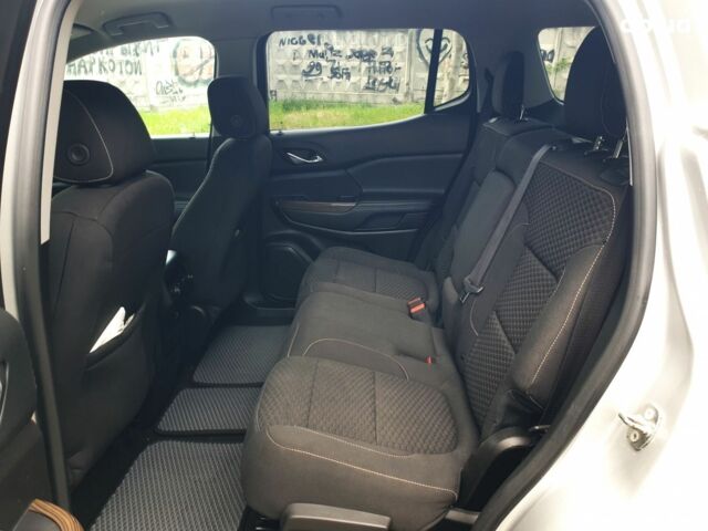 Сірий ДжіЕмСі Acadia, об'ємом двигуна 0 л та пробігом 135 тис. км за 17500 $, фото 8 на Automoto.ua