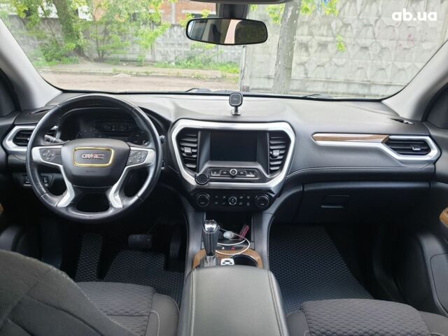 Сірий ДжіЕмСі Acadia, об'ємом двигуна 0 л та пробігом 135 тис. км за 17500 $, фото 11 на Automoto.ua
