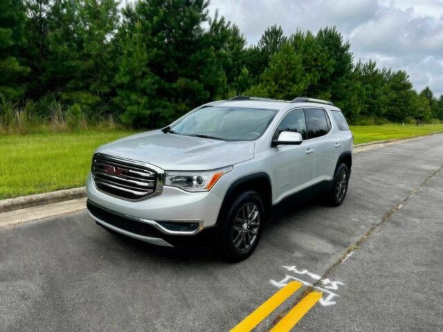 ДжіЕмСі Acadia 2019 у Одесі на Automoto.ua Сірий ДжіЕмСі Acadia, об'ємом двигуна 3.6 л та пробігом 46 тис. км за 11100 $, фото 2 на Automoto.ua