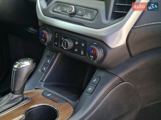 Сірий ДжіЕмСі Acadia, об'ємом двигуна 2.5 л та пробігом 63 тис. км за 24490 $, фото 43 на Automoto.ua