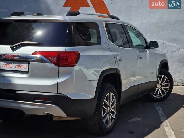 Сірий ДжіЕмСі Acadia, об'ємом двигуна 2.5 л та пробігом 63 тис. км за 24490 $, фото 25 на Automoto.ua