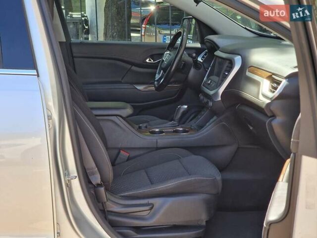 Сірий ДжіЕмСі Acadia, об'ємом двигуна 2.5 л та пробігом 63 тис. км за 24490 $, фото 41 на Automoto.ua