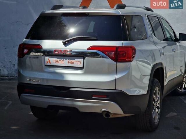 Сірий ДжіЕмСі Acadia, об'ємом двигуна 2.5 л та пробігом 63 тис. км за 24490 $, фото 26 на Automoto.ua