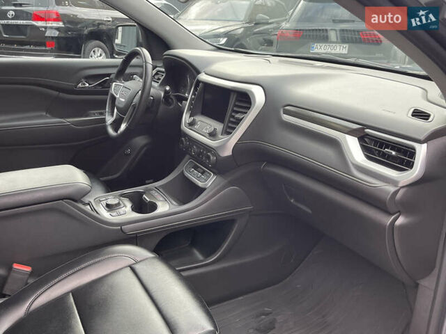 Сірий ДжіЕмСі Acadia, об'ємом двигуна 3.56 л та пробігом 6 тис. км за 28600 $, фото 27 на Automoto.ua